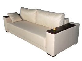 Объемный диван раскладывается в полноценную кровать